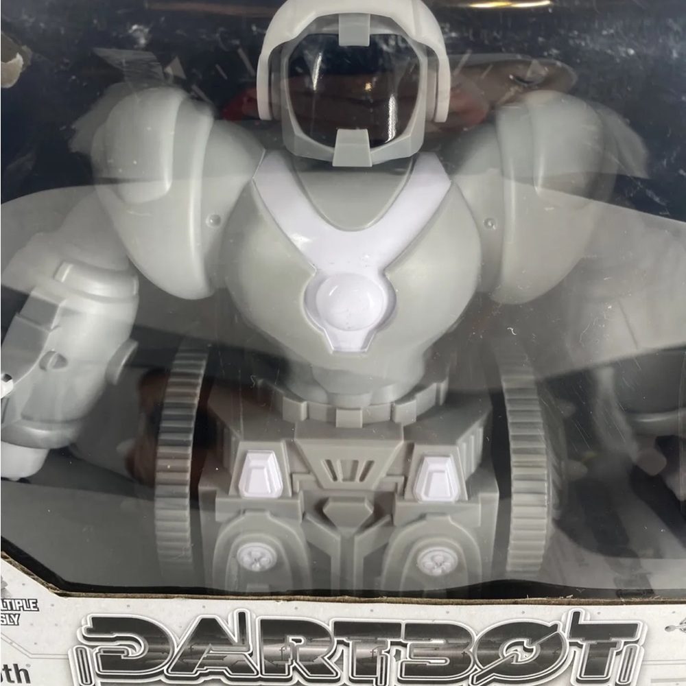 NWT Gray White Bluetooth Shooting Robot